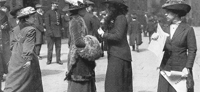 suffragettes-in-bow-st-leonard-bentley-8467210161_7df6443235_z