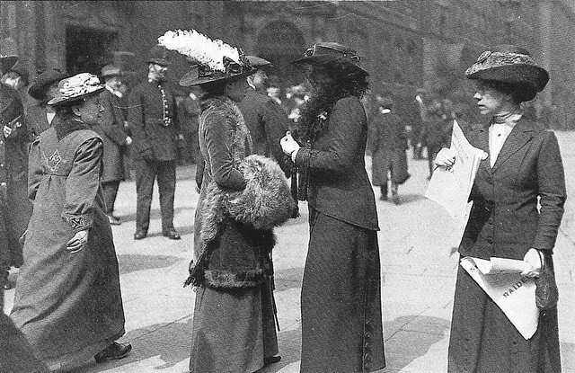 suffragettes-in-bow-st-leonard-bentley-8467210161_7df6443235_z